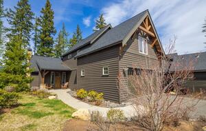 Three-Story Mountain Escape in the Heart of Suncadia - Cle Elum, Washington