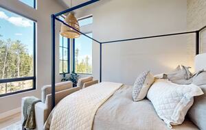 Exquisite Breckenridge Retreat with Panoramic Views - Breckenridge, Colorado