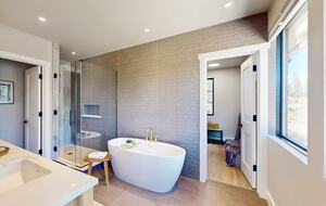 Exquisite Breckenridge Retreat with Panoramic Views - Breckenridge, Colorado