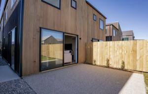 A Modern Wānaka Retreat - Wānaka, New Zealand