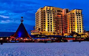 Spacious Condo with Exclusive Beach Access - Panama City Beach, Florida