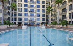 Spacious Condo with Exclusive Beach Access - Panama City Beach, Florida