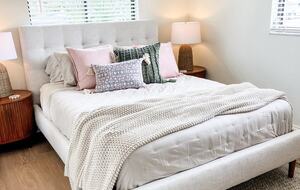 Charming Waterfront Retreat Near Bonita Beach - Bonita Springs, Florida