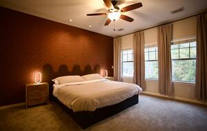 A Stylish Retreat in Austin’s Prime Neighborhood - Austin, Texas