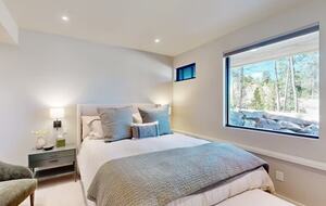 Exquisite Breckenridge Retreat with Panoramic Views - Breckenridge, Colorado