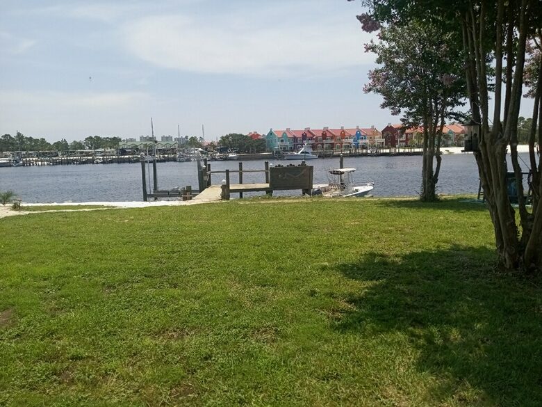 Pensacola Dreaming - Pensacola, Florida