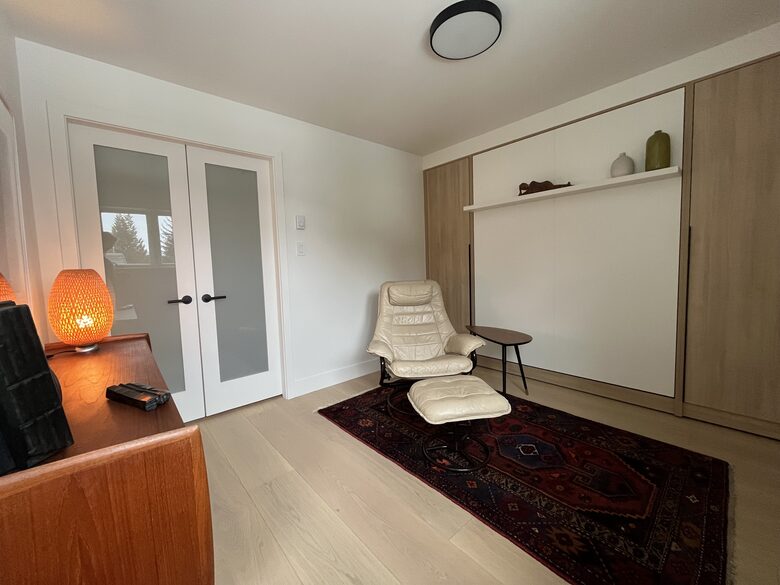 2nd floor office with murphy bed, access to upper north facing deck.