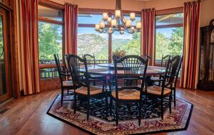 Alpine-Inspired Retreat with Panoramic Mountain Views - Tuckasegee, North Carolina