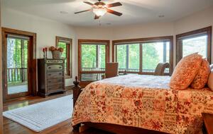 Alpine-Inspired Retreat with Panoramic Mountain Views - Tuckasegee, North Carolina