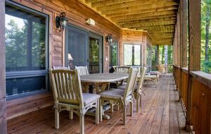 Alpine-Inspired Retreat with Panoramic Mountain Views - Tuckasegee, North Carolina