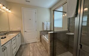 Reunion Large Luxe - Reunion, Florida