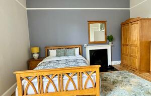 Sophisticated Cityscape Retreat in Edinburgh - Edinburgh, United Kingdom