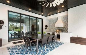 Small World Castle - Reunion, Florida