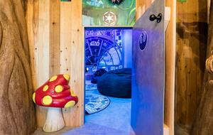 Small World Castle - Reunion, Florida