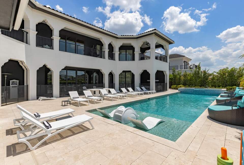 The Kingdom at Reunion - Kissimmee, Florida