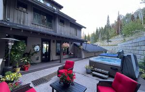 Elevated Elegance | A Majestic Mountain Escape - Steamboat Springs, Colorado