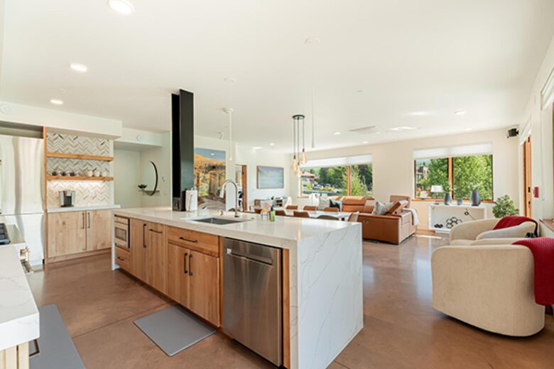 The Boathouse | A Luxury Riverside Retreat in Steamboat Springs - Steamboat Springs, Colorado