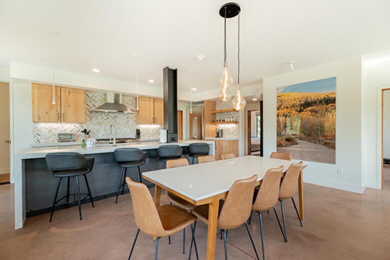 The Boathouse | A Luxury Riverside Retreat in Steamboat Springs - Steamboat Springs, Colorado