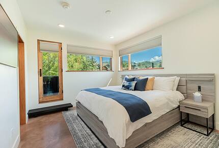 The Boathouse | A Luxury Riverside Retreat in Steamboat Springs - Steamboat Springs, Colorado