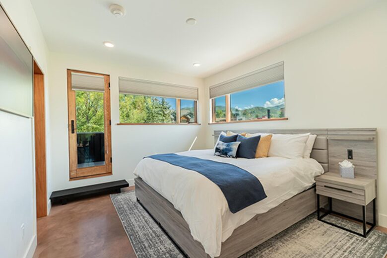 The Boathouse | A Luxury Riverside Retreat in Steamboat Springs - Steamboat Springs, Colorado