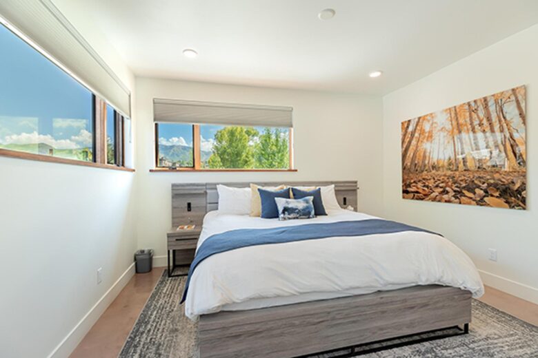 The Boathouse | A Luxury Riverside Retreat in Steamboat Springs - Steamboat Springs, Colorado