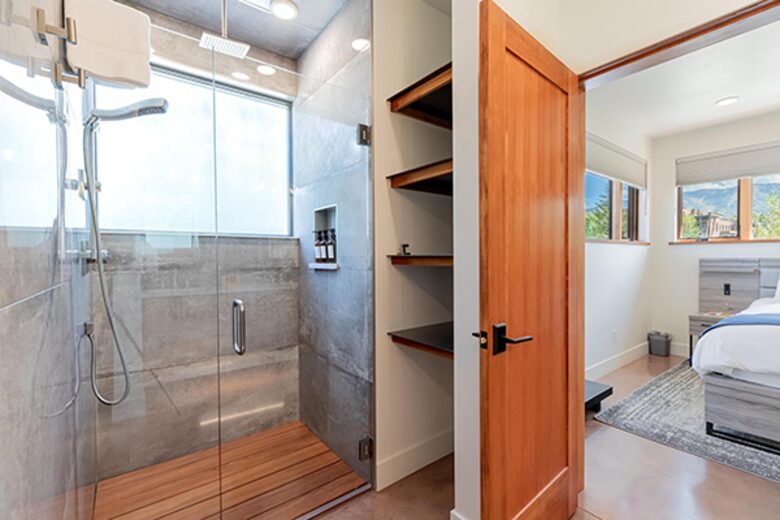 The Boathouse | A Luxury Riverside Retreat in Steamboat Springs - Steamboat Springs, Colorado