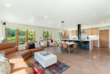 The Boathouse | A Luxury Riverside Retreat in Steamboat Springs - Steamboat Springs, Colorado