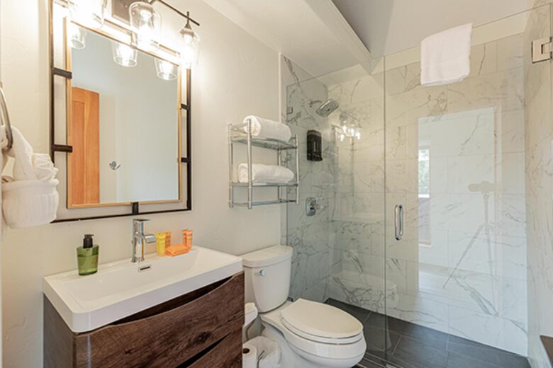 The Boathouse | A Luxury Riverside Retreat in Steamboat Springs - Steamboat Springs, Colorado