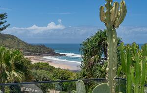 Sunshine Beach House | With Panoramic Water Views - Sunshine Beach, Australia