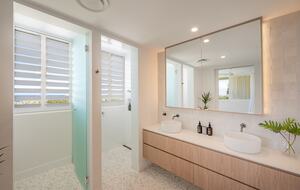 Master Ensuite