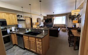 Mountain Residence in the Heart of Canyons Village - Park City, Utah