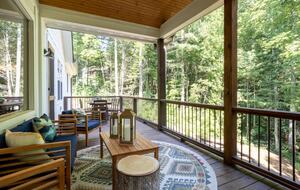 Serene Mountain Getaway | Charming Craftsman Home Near Asheville - Fairview, North Carolina