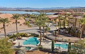 Stylish Lake Las Vegas Retreat with Beautiful Vistas - Henderson, Nevada