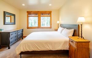 A Sophisticated Mountain Escape in Breckenridge - Breckenridge, Colorado