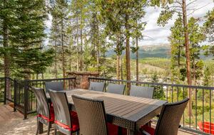 A Sophisticated Mountain Escape in Breckenridge - Breckenridge, Colorado