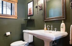 A Sophisticated Mountain Escape in Breckenridge - Breckenridge, Colorado