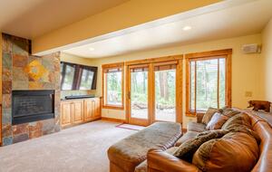 A Sophisticated Mountain Escape in Breckenridge - Breckenridge, Colorado