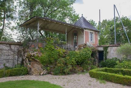 19c Mansion near Paris - Soisy sur Seine, France