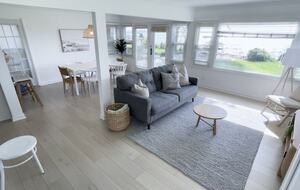 Sunlit Cottage Retreat with Waterfront Views - Stoughton, Wisconsin