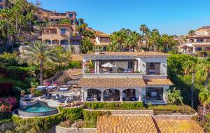 Casa Bella | A Tranquil Retreat Steps from the Sea of Cortez - San Jose del Cabo, Mexico