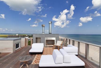 Westhampton Beach Dune House - East Quogue, New York