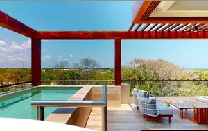 Luxurious Penthouse Retreat with Private Pool & Golf Access - Solidaridad, Mexico