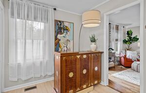 Mid-Century Elegance Near the Coast - Wilmington, North Carolina