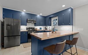 Mid-Century Elegance Near the Coast - Wilmington, North Carolina