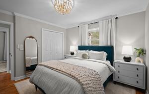 Mid-Century Elegance Near the Coast - Wilmington, North Carolina