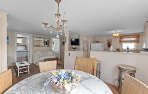 Cozy Fire Island Cottage Steps from the Water - Ocean Beach, New York