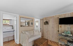 Cozy Fire Island Cottage Steps from the Water - Ocean Beach, New York