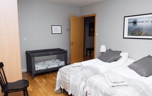 Charming Akureyri 3BD Apartment with Fjord Views - Akureyri, Iceland