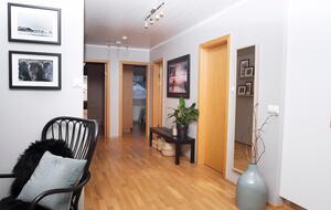 Charming Akureyri 3BD Apartment with Fjord Views - Akureyri, Iceland