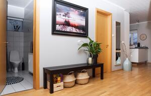 Charming Akureyri 3BD Apartment with Fjord Views - Akureyri, Iceland